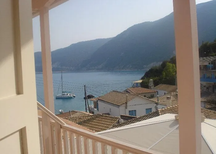 Hotel Ionis Áyios Nikítas