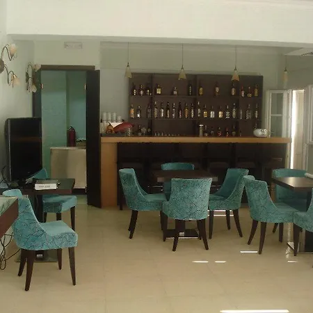 Ionis Hotel Áyios Nikítas