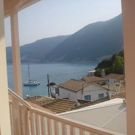 Hotel Ionis Áyios Nikítas